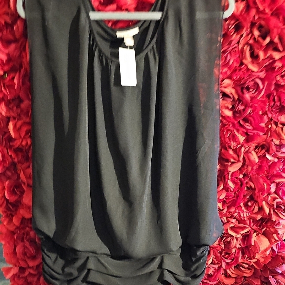 Roz & Ali NWT Women's Elegant Black Top W Waist Detail Size XLarge